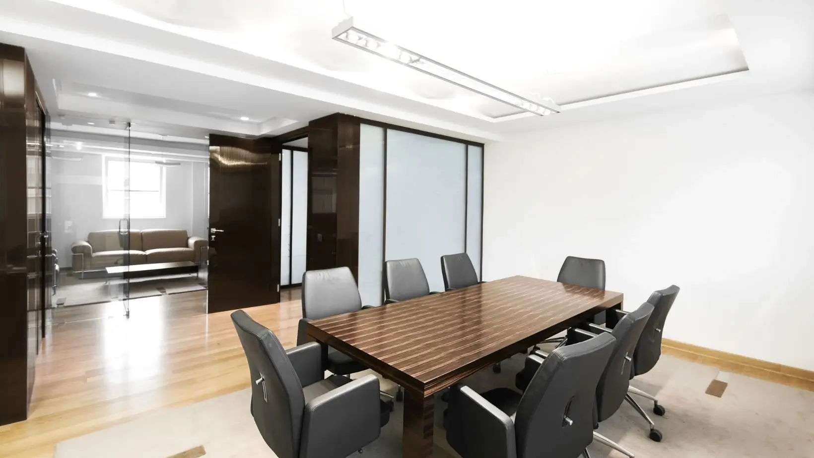 Tech-ready private office with whiteboards